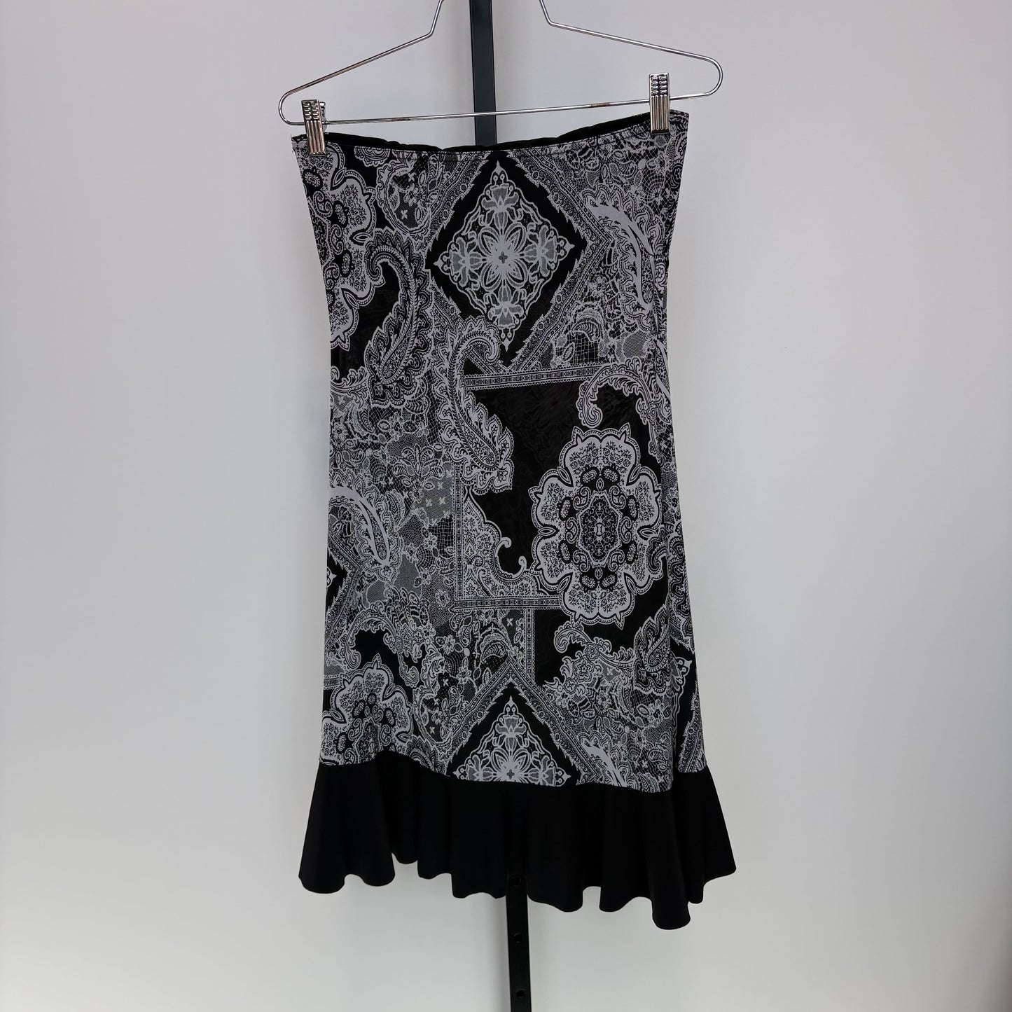 Small black abstract strapless euro dress